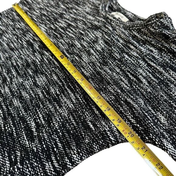 Madewell XS Black and White Knit Shoulder Button Crewneck Loose Casual Sweater - Picture 6 of 7